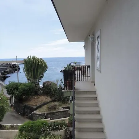 Acirealevacanze - Romantica Sul Mare