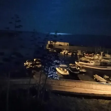Διαμέρισμα Acirealevacanze - Romantica Sul Mare